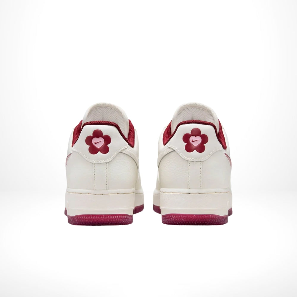 Rear view of the Air Force 1