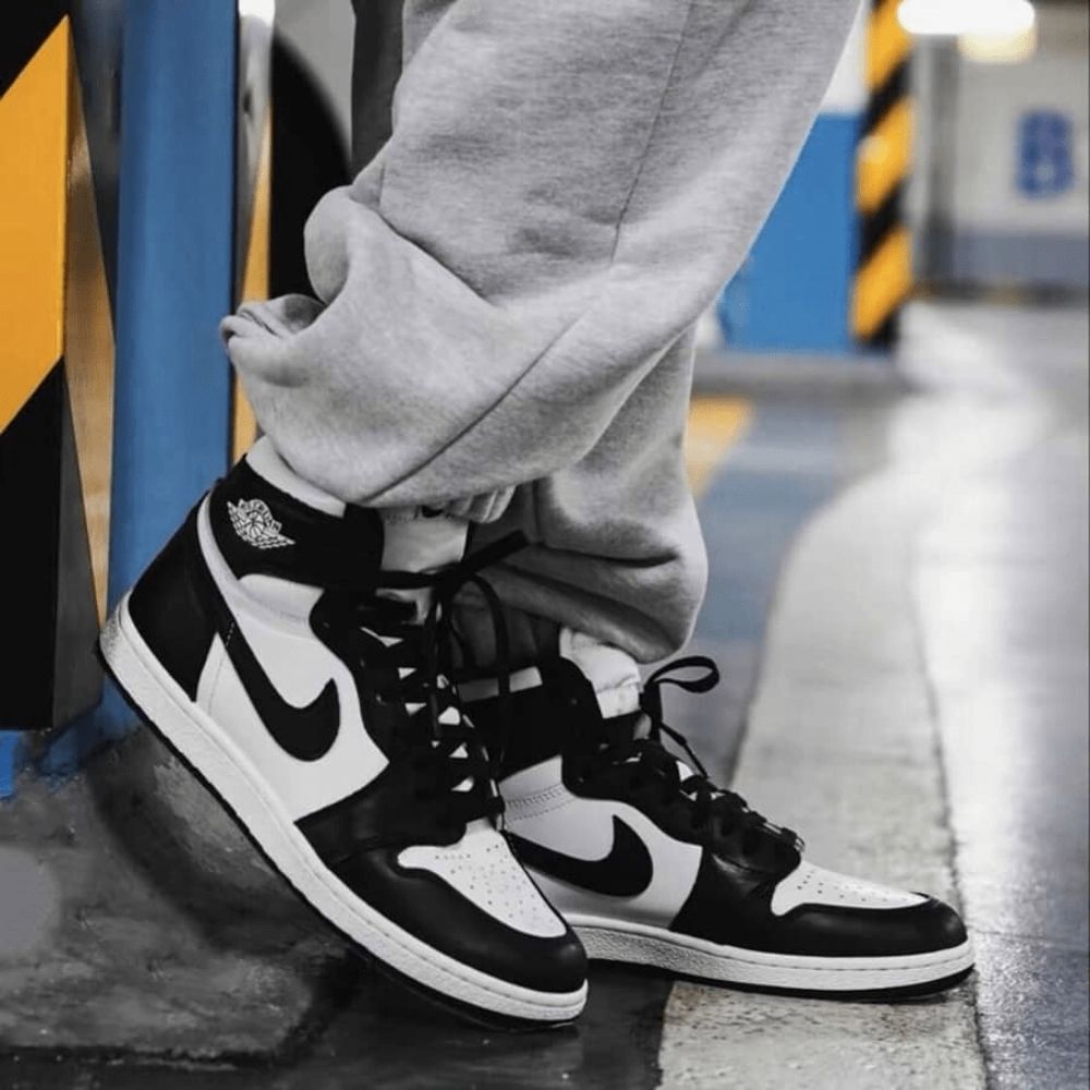 Real lifestyle image of Air Jordan 1