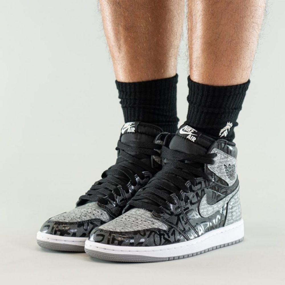 Real lifestyle image of Air Jordan 1