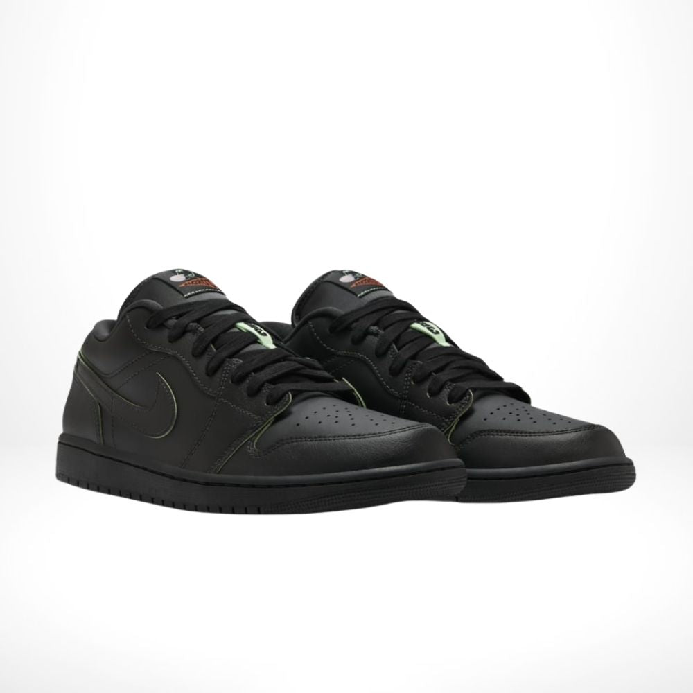 Angle view of Air Jordan 1