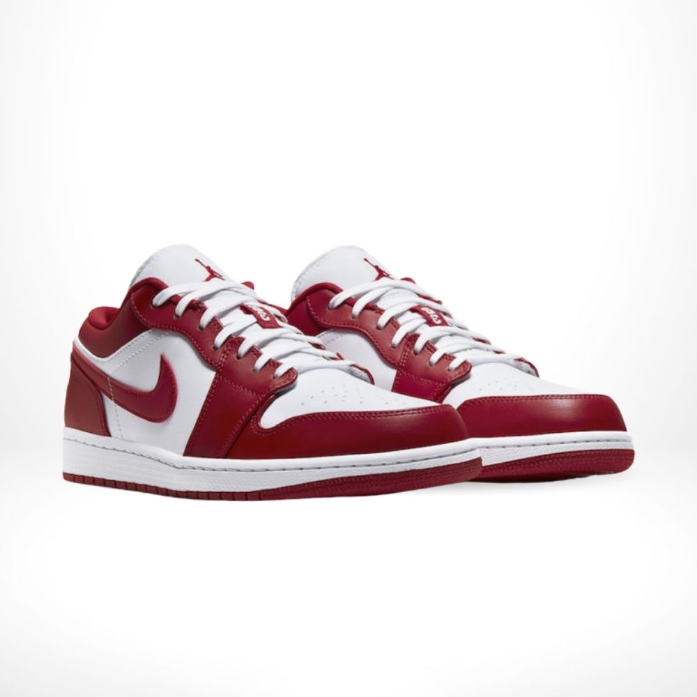 Angle view of Air Jordan 1