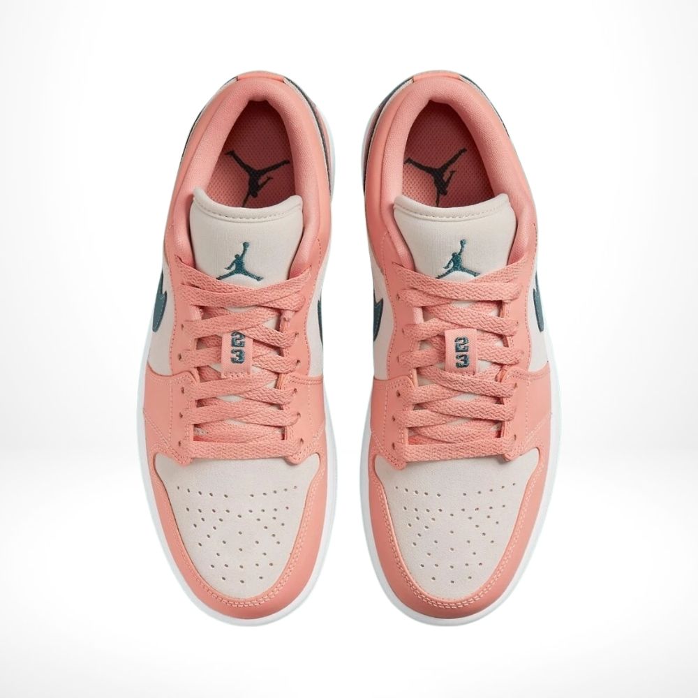 Top-down view of the Air Jordan 1