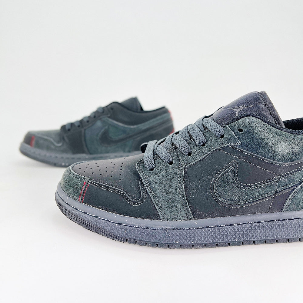 Air Jordan 1 Low x Travis Scott Dark Smoke Grey