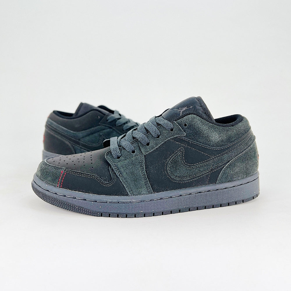 Air Jordan 1 Low x Travis Scott Dark Smoke Grey