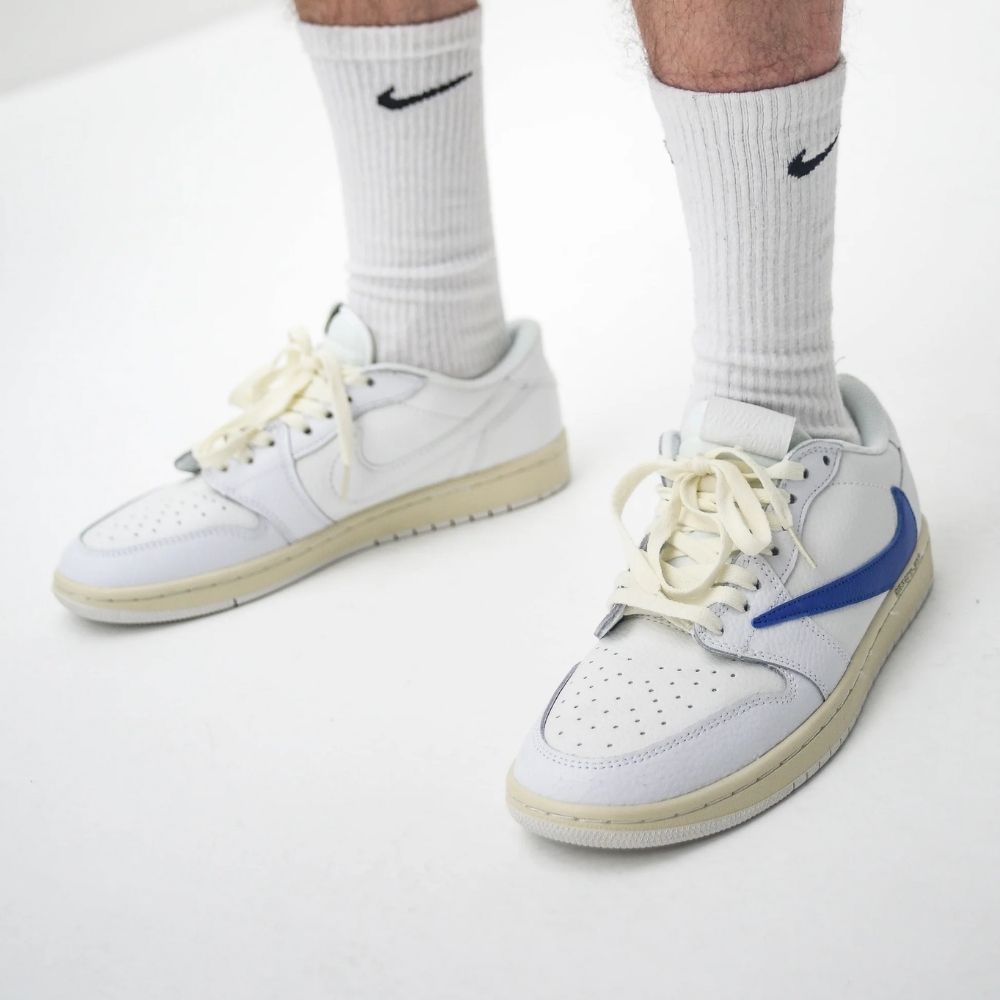 On-foot of the Air Jordan 1