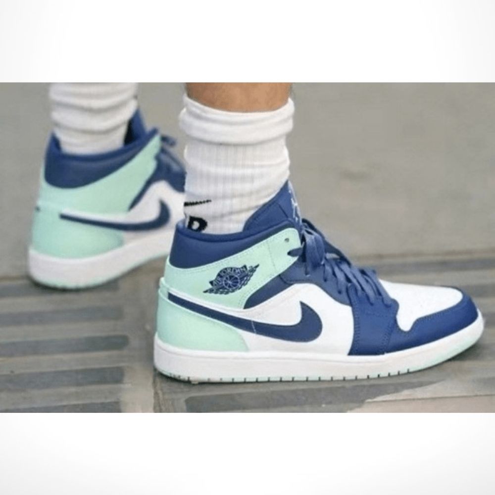 Real lifestyle image of Air Jordan 1
