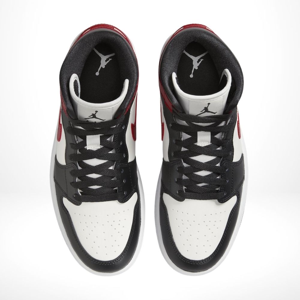 Top-down view of the Air Jordan 1