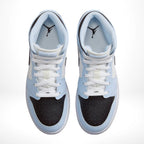 Top-down view of the Air Jordan 1