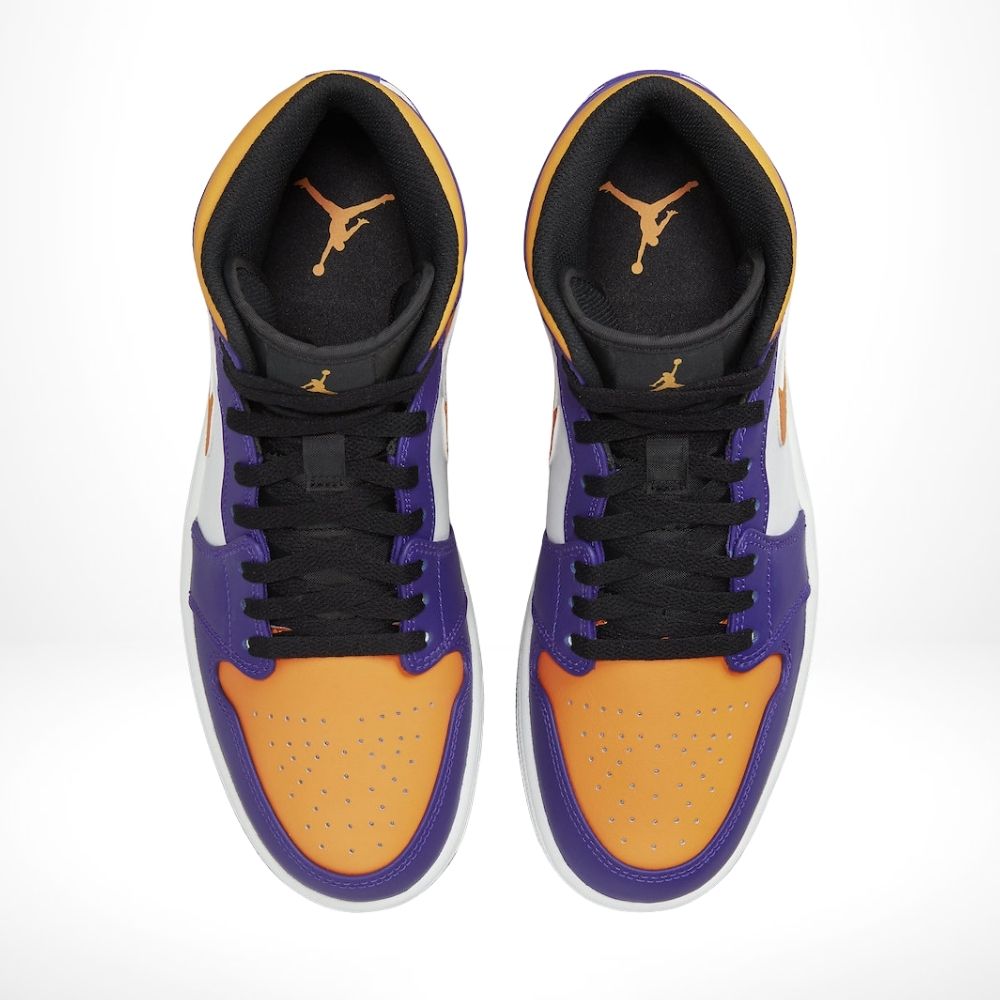 Top-down view of the Air Jordan 1
