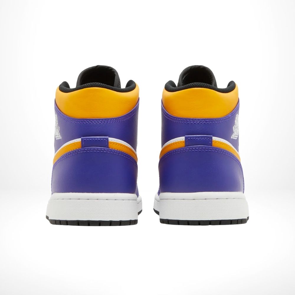 Rear view of the Air Jordan 1