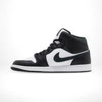 Medial side view of the Air Jordan 1