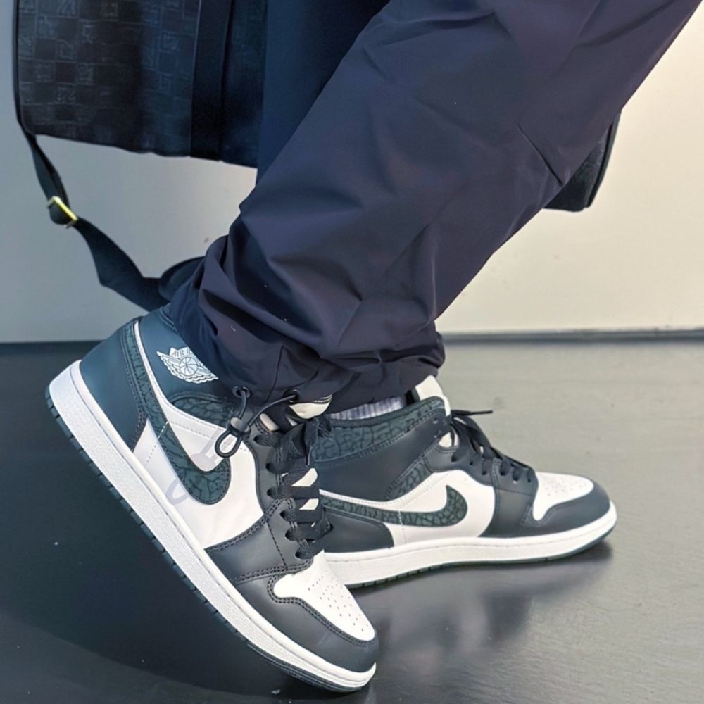 On-foot of the Air Jordan 1