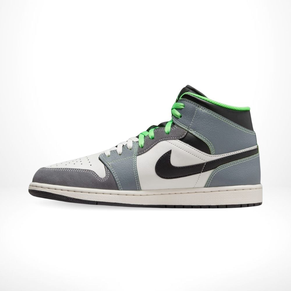 Side profile of Air Jordan 1