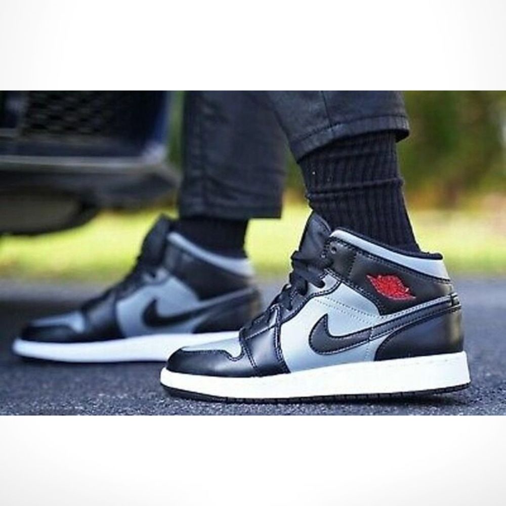 Real lifestyle image of Air Jordan 1