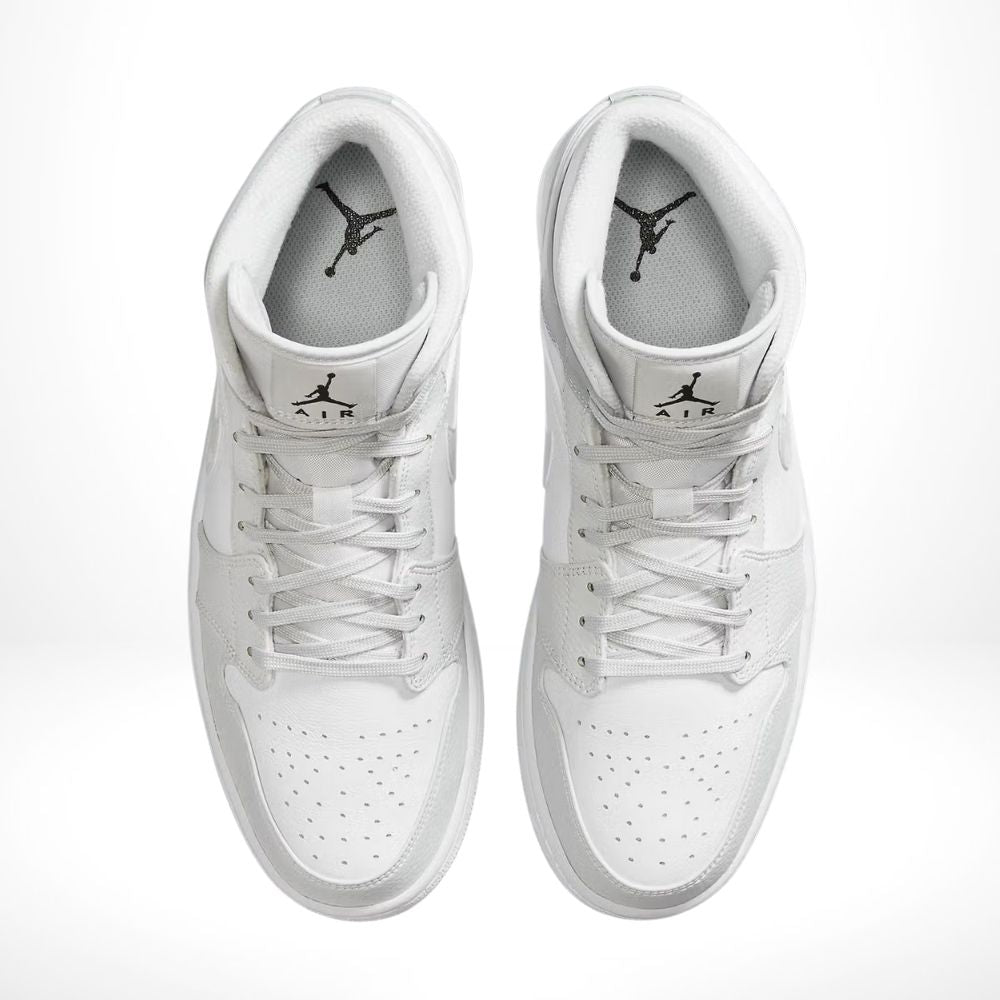 Top-down view of the Air Jordan 1