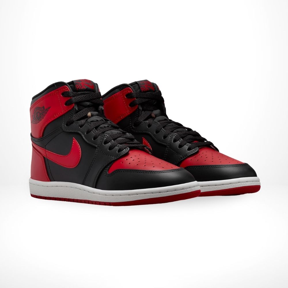 Angle view of Air Jordan 1