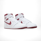 Angle view of Air Jordan 1