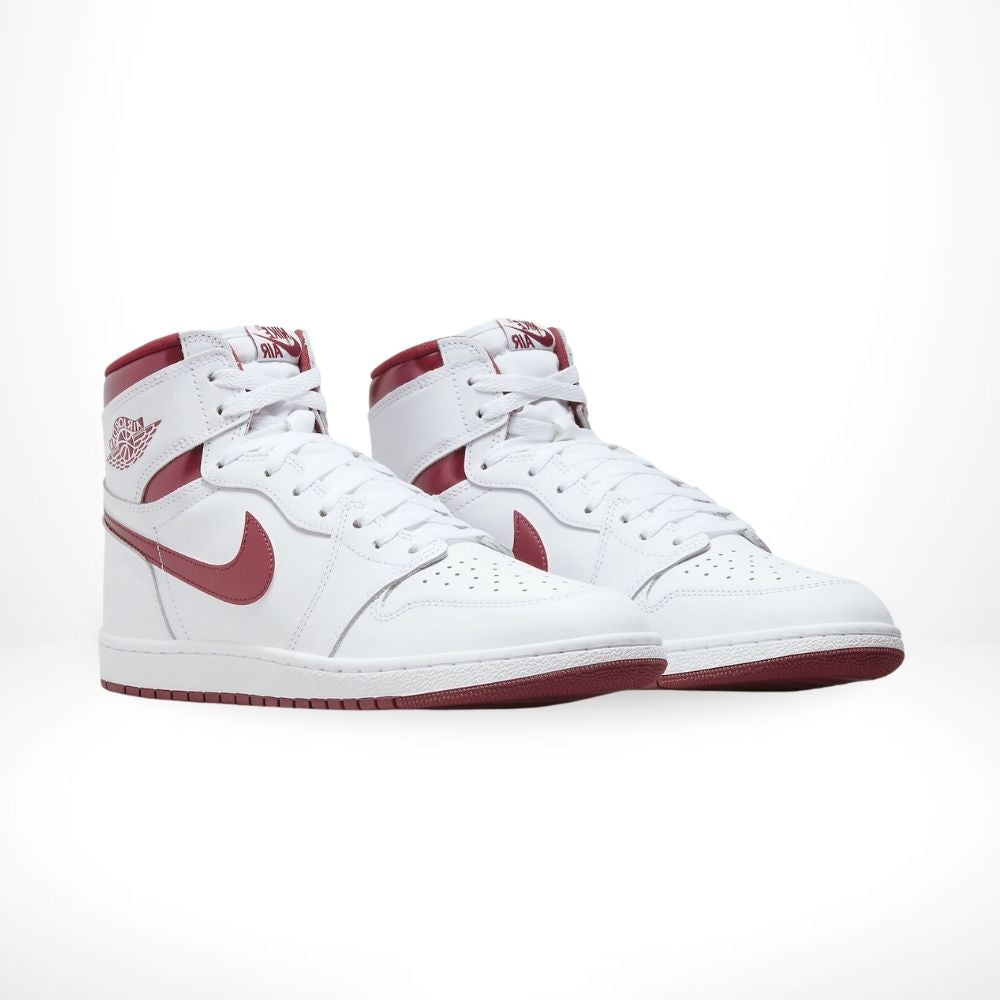 Angle view of Air Jordan 1