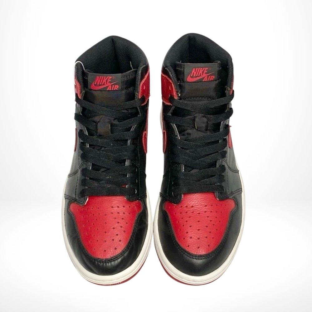 Top-down view of the Air Jordan 1