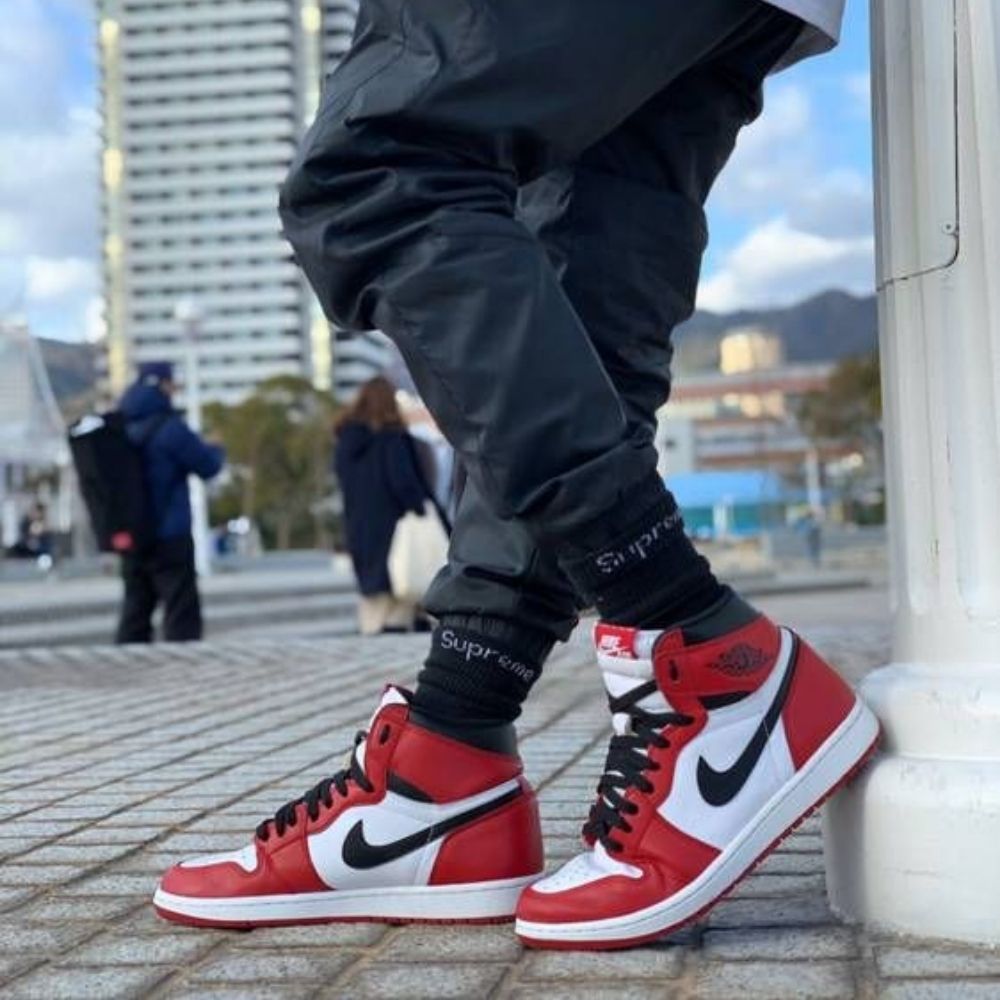 Real lifestyle image of Air Jordan 1