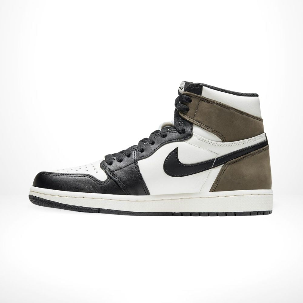 Side profile of Air Jordan 1