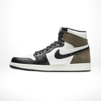 Side profile of Air Jordan 1