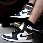 Real lifestyle image of Air Jordan 1