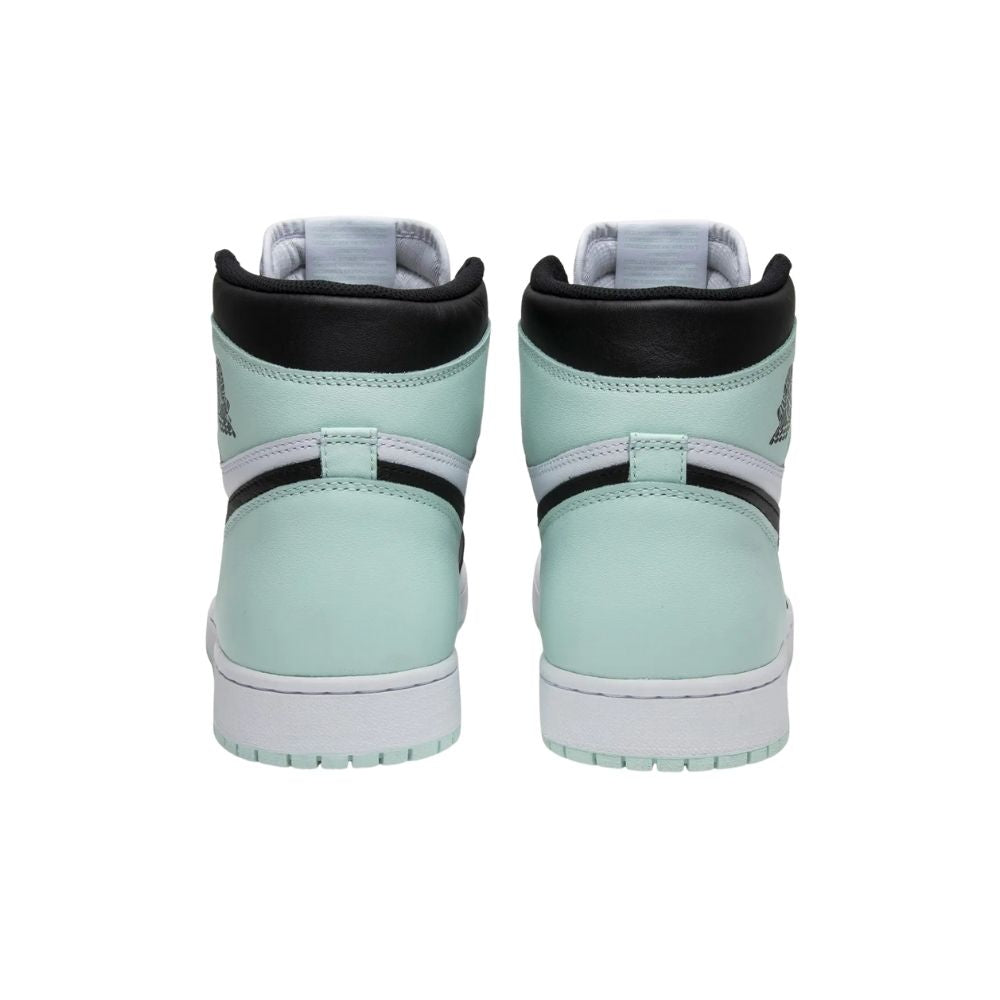 Rear view of the Air Jordan 1
