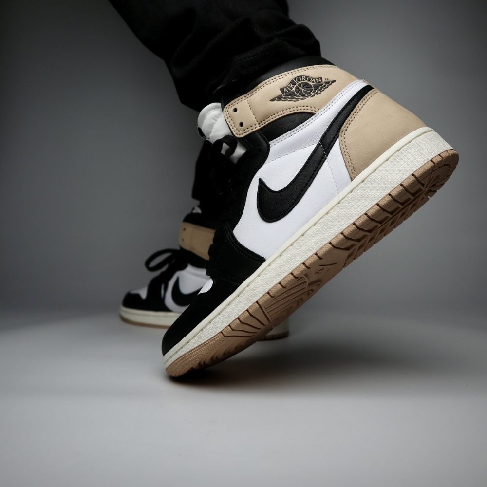 Real lifestyle image of Air Jordan 1