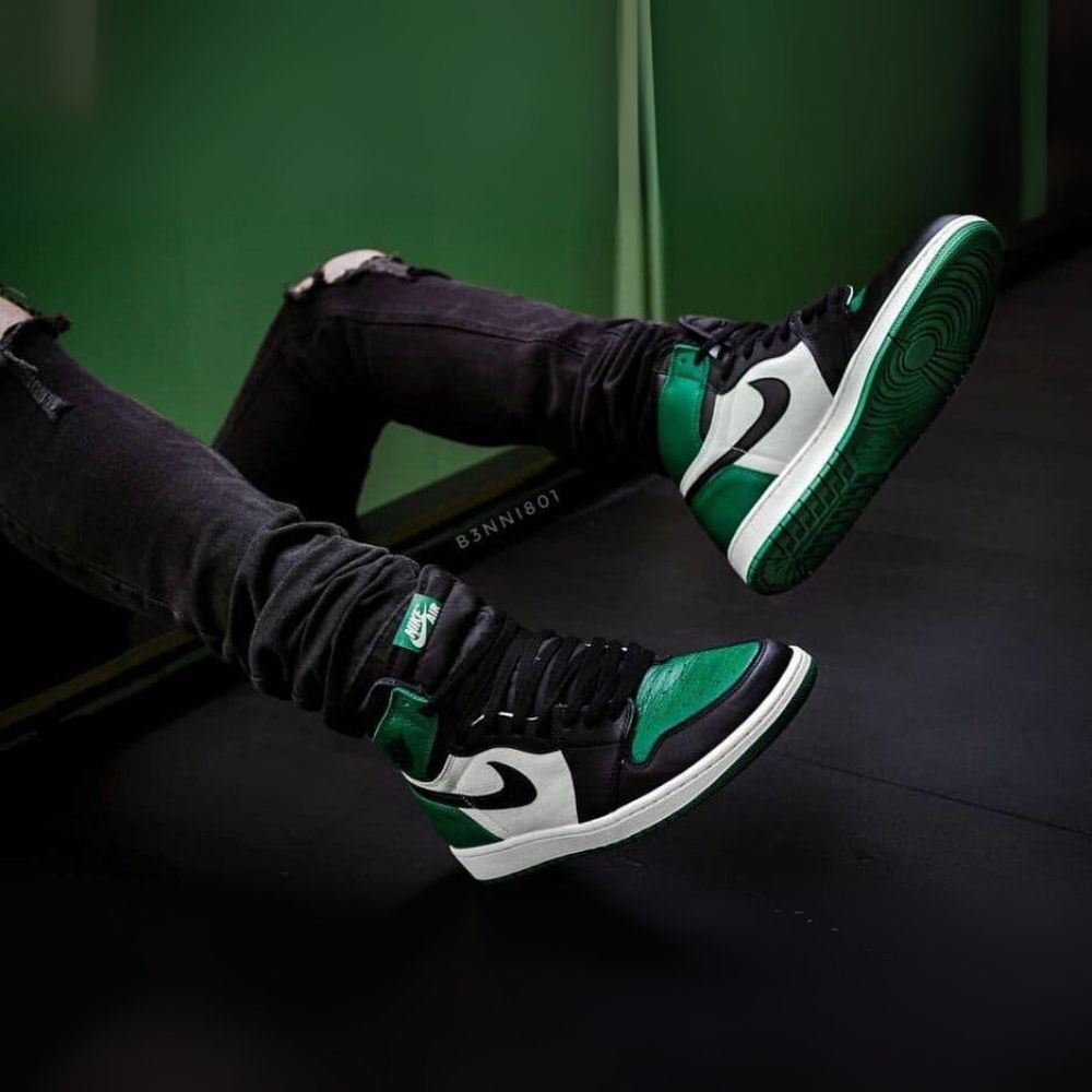 On-foot of the Air Jordan 1