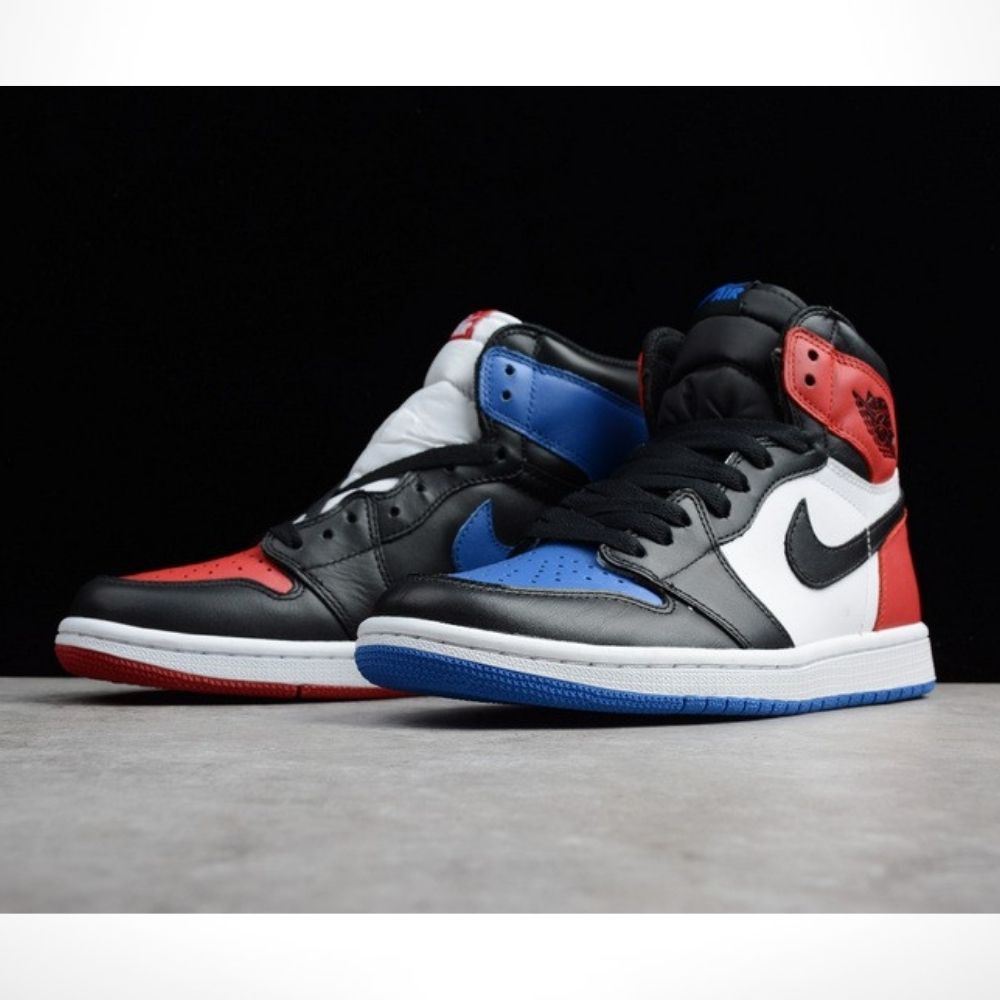 Real lifestyle image of Air Jordan 1