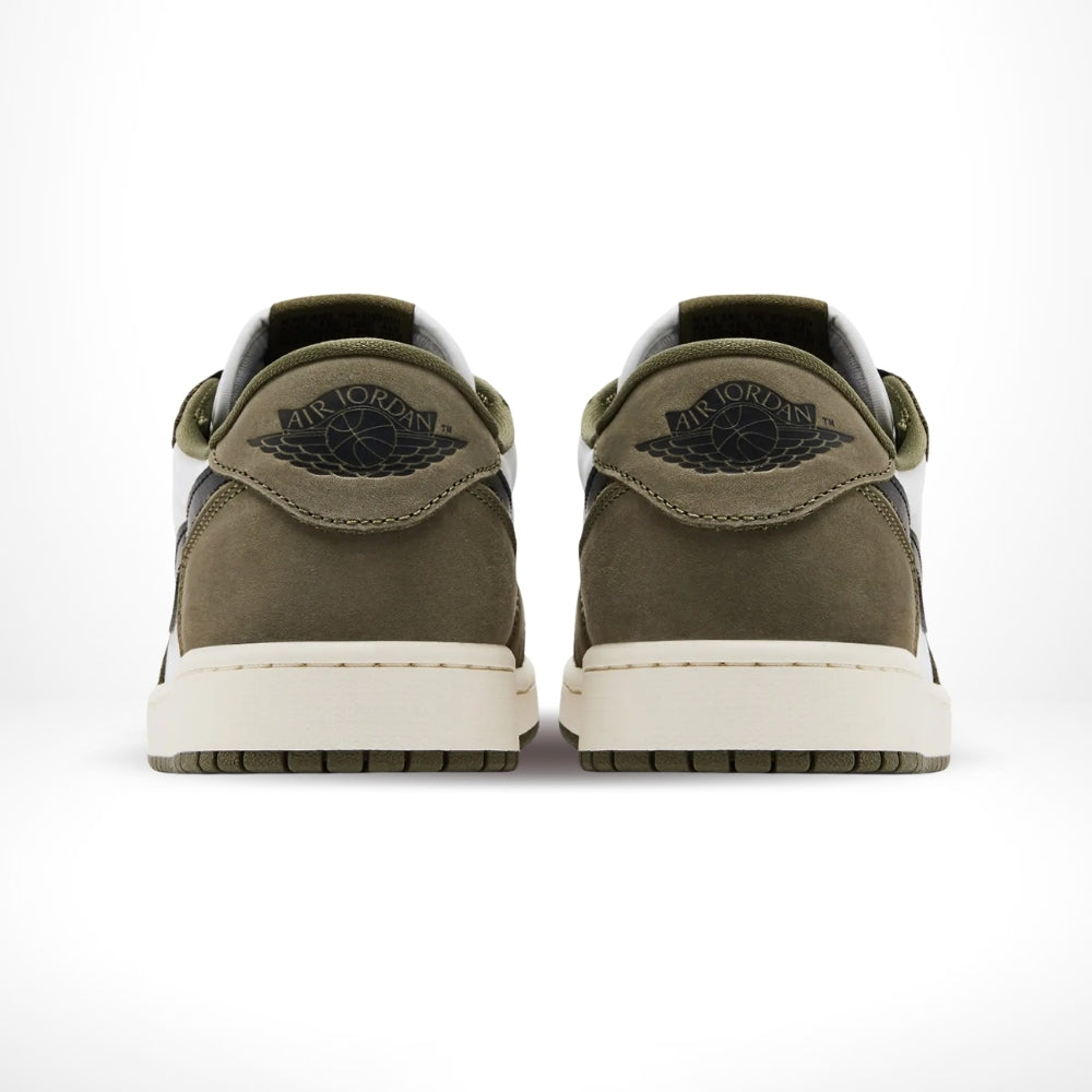 Rear view of the Air Jordan 1