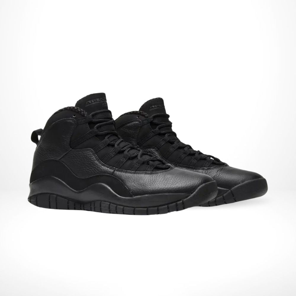 Angle view of Air Jordan 10