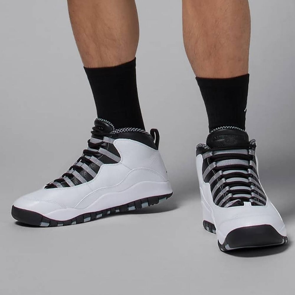 On-foot of the Air Jordan 10