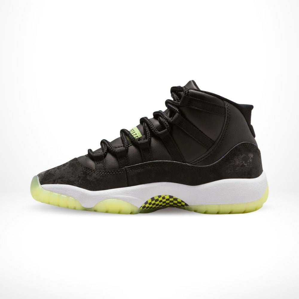 Medial side view of the Air Jordan 11