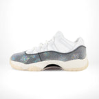 AJ11 Side profile
