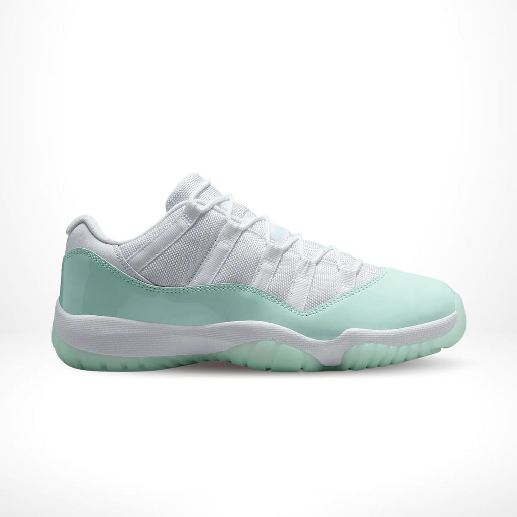 Air Jordan 11 Low