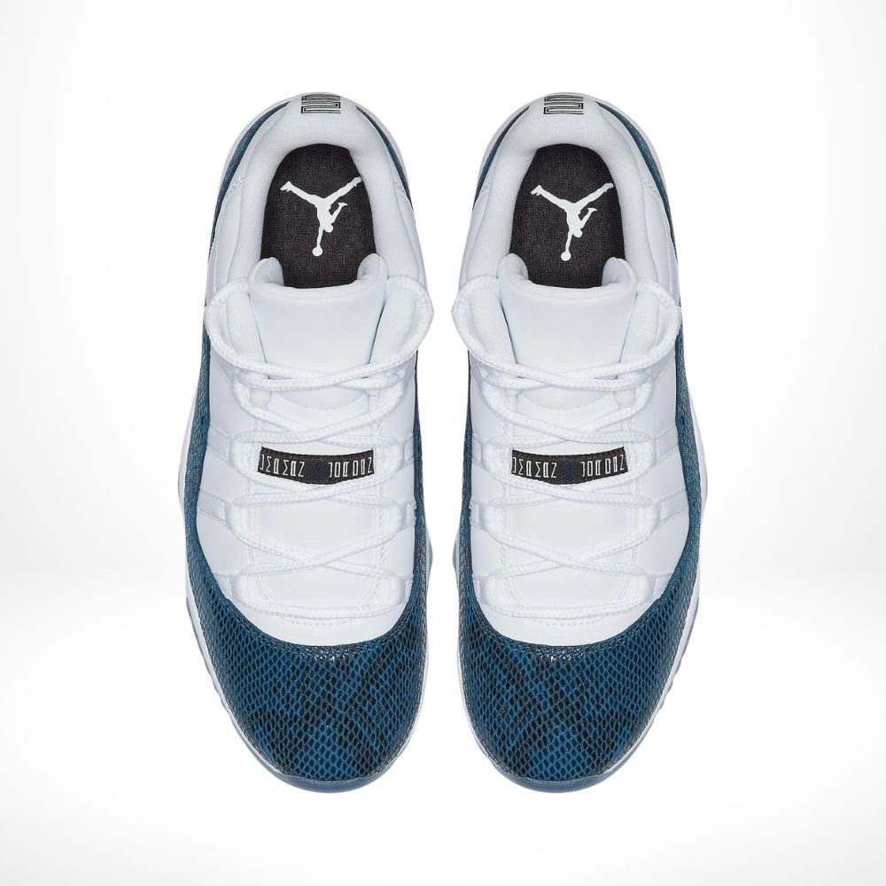 Top-down view of the Air Jordan 11