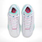 Real lifestyle image of Air Jordan 13