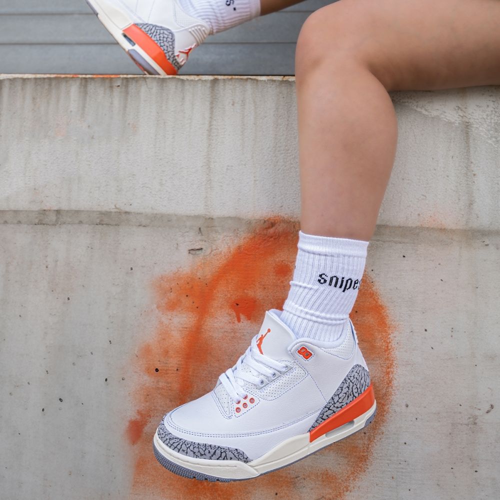Real lifestyle image of Air Jordan 3