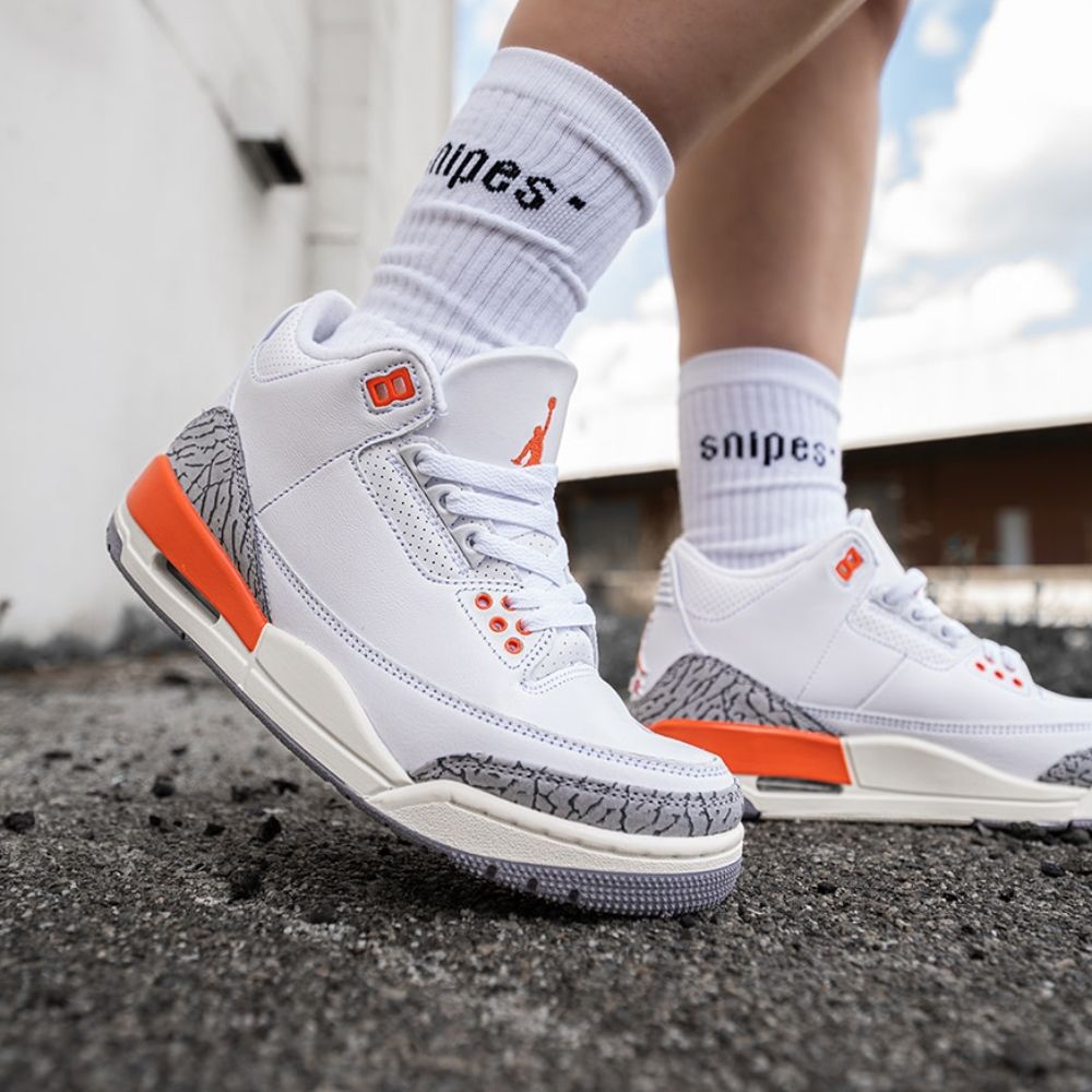 Real lifestyle image of Air Jordan 3
