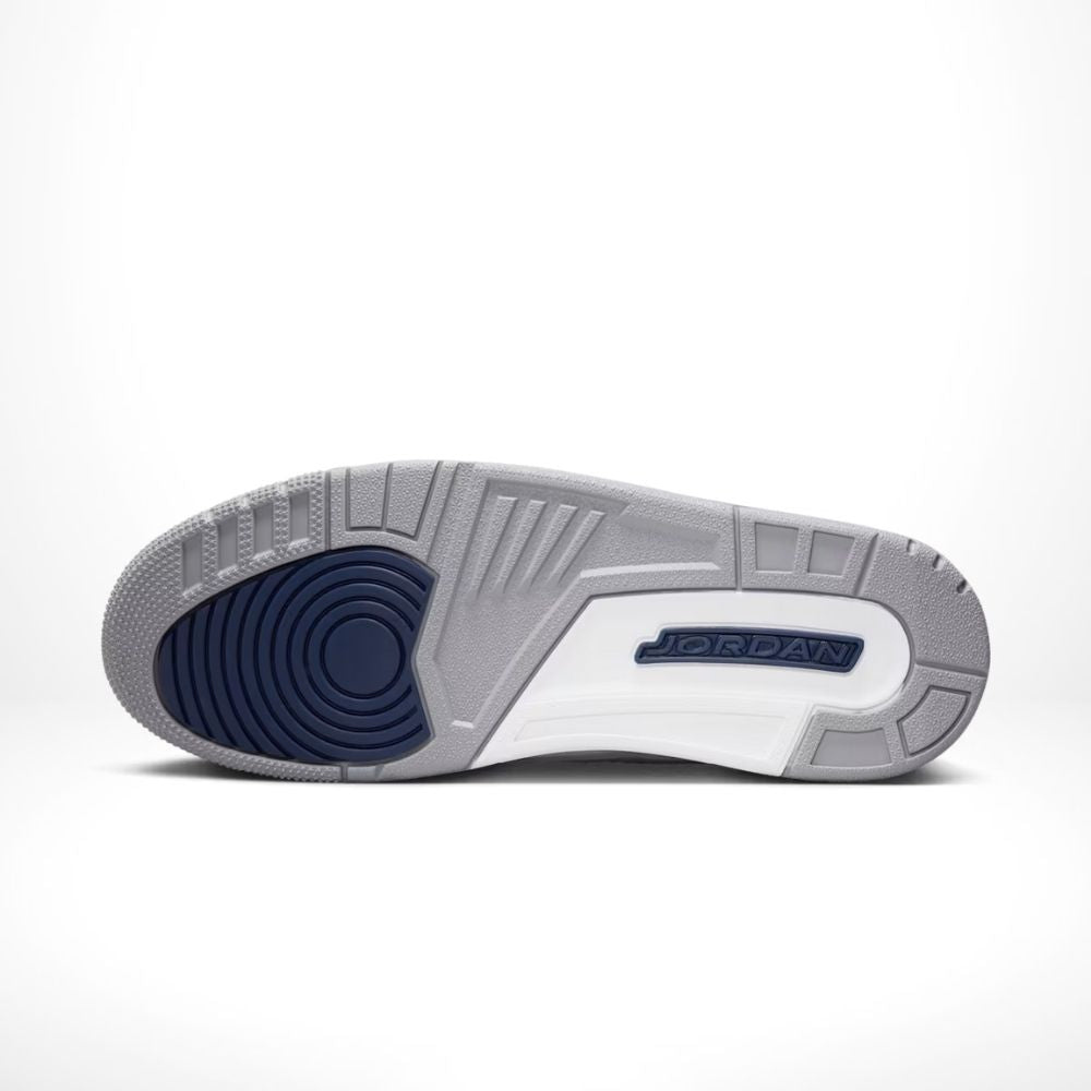 Bottom sole of Air Jordan 3