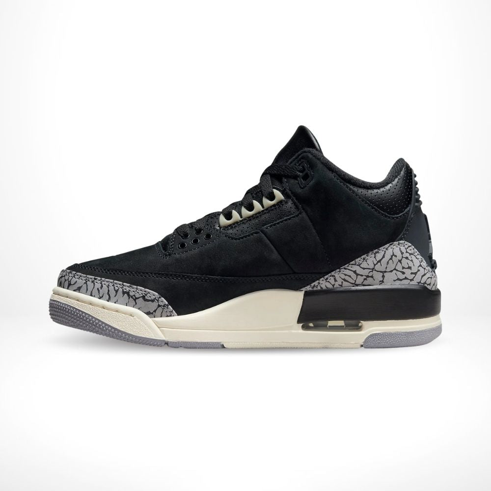 Medial side view of the Air Jordan 3