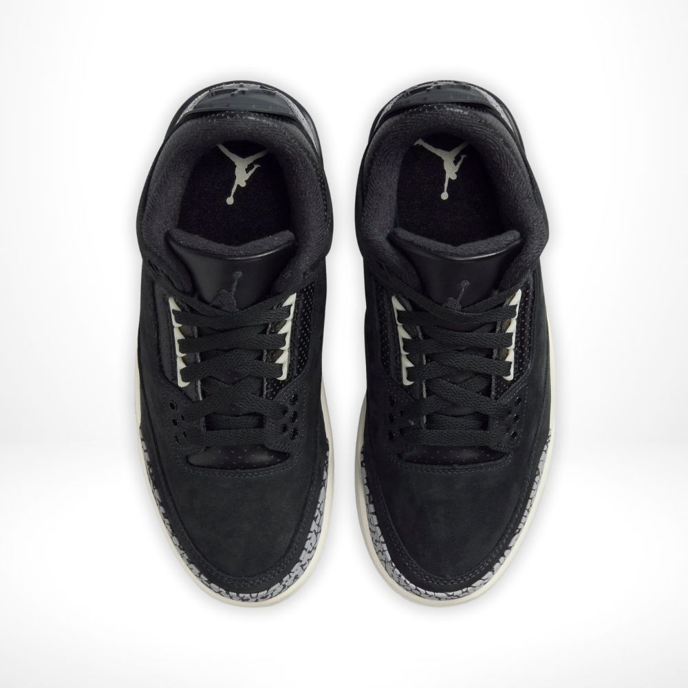 Top-down view of the Air Jordan 3
