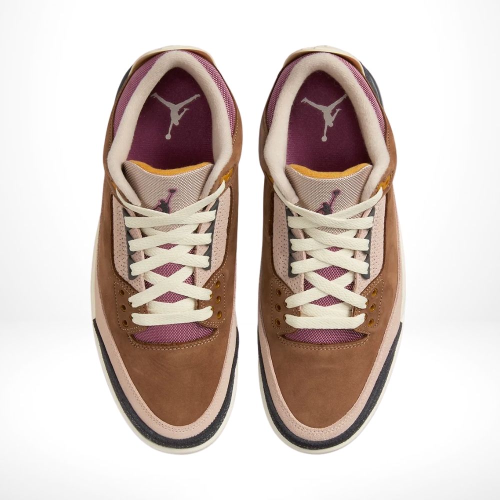 Top-down view of the Air Jordan 3