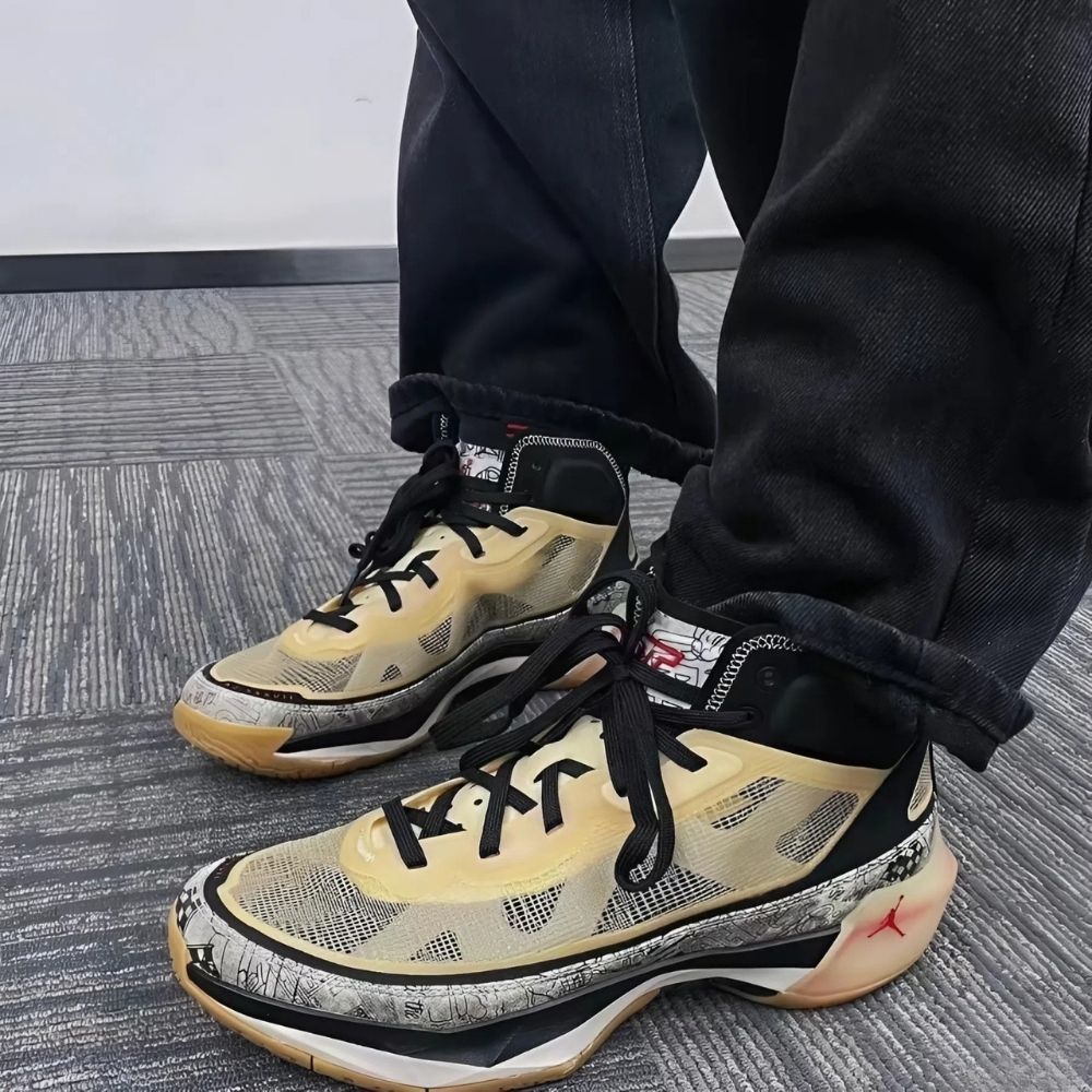 On-foot of the Air Jordan 37