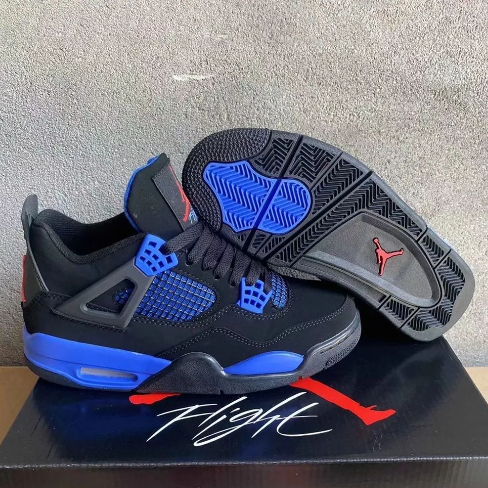 Real lifestyle image of Air Jordan 4