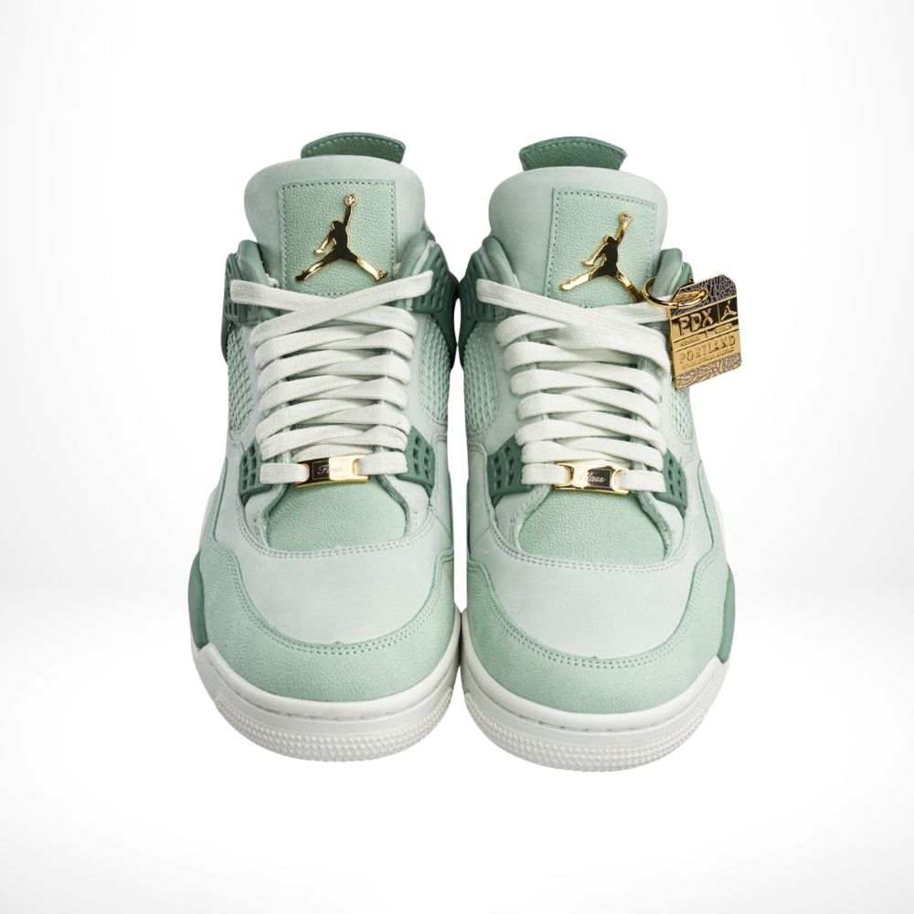 Air Jordan 4