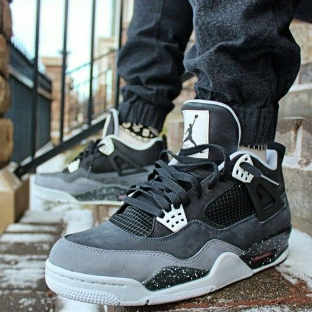 Real lifestyle image of Air Jordan 4