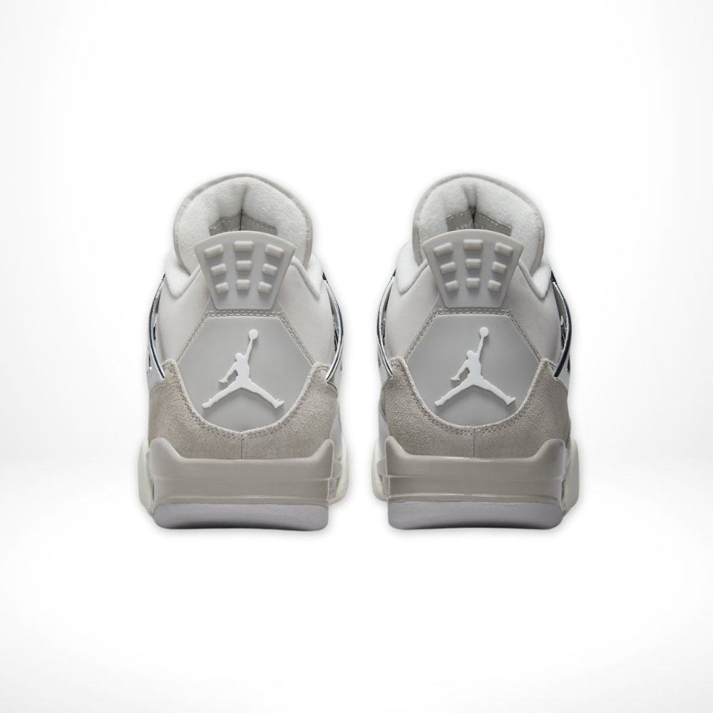 Rear view of Air Jordan 4
